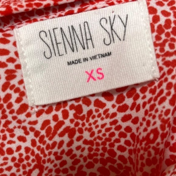 Sienna Sky Tank Top Blouse Womens Red White Cheetah Microprint Pullover Size XS - Picture 7 of 9